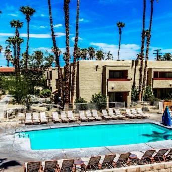 Desert Vacation Villas
