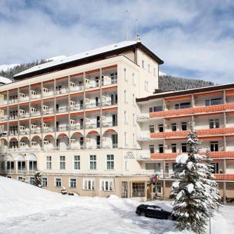 Hotel National by Mountain Hotels