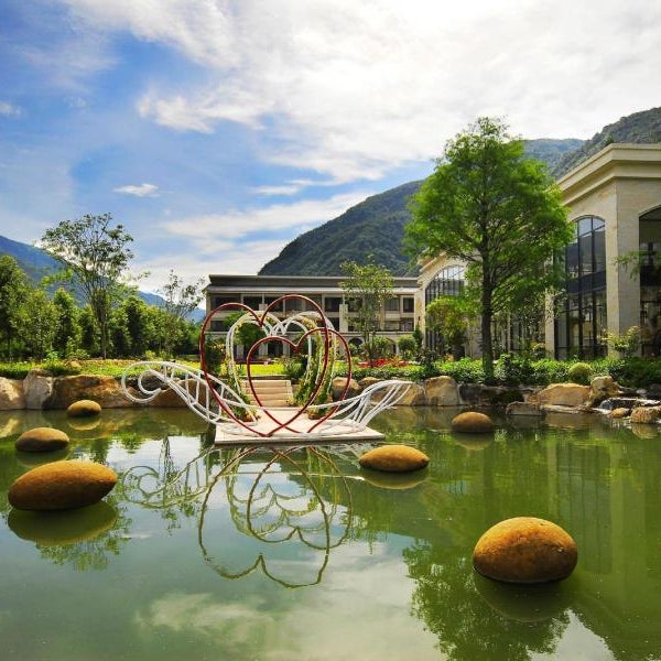 Tai-Yi Red Maple Resort