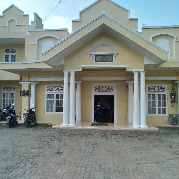 Hotel Pekalongan Syariah Mitra RedDoorz