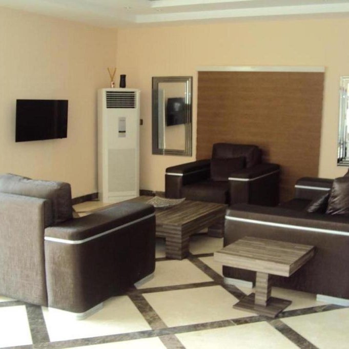 Ellyxville Hotel Thumbnail
