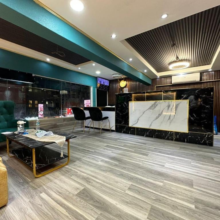 SS Grey Hotel Thumbnail