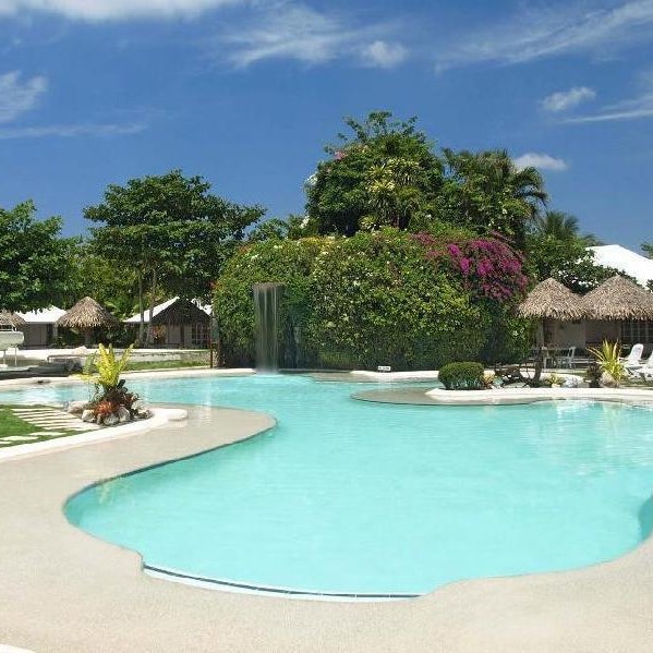 Almont Inland Resort