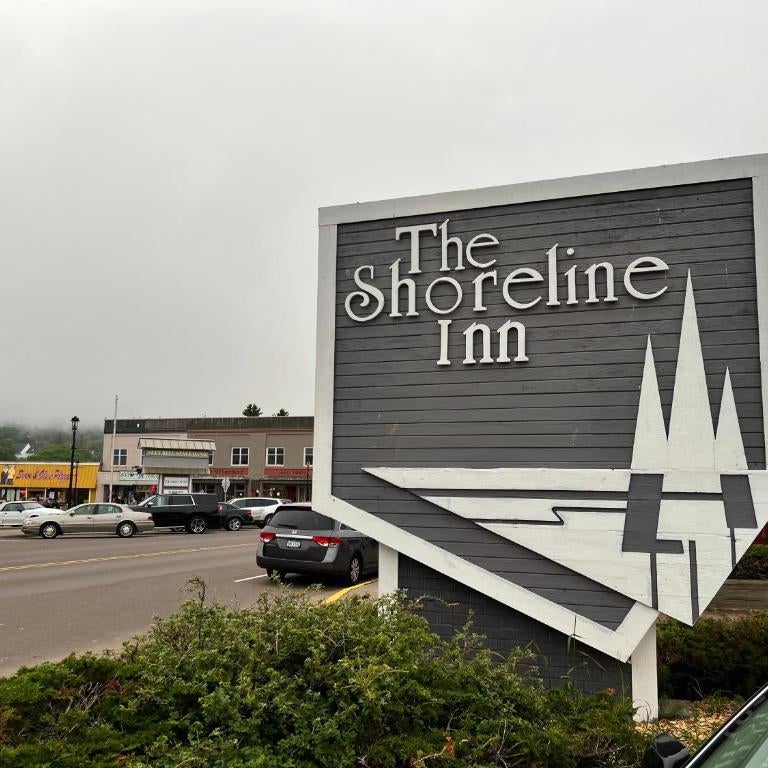 The Shoreline Inn Thumbnail