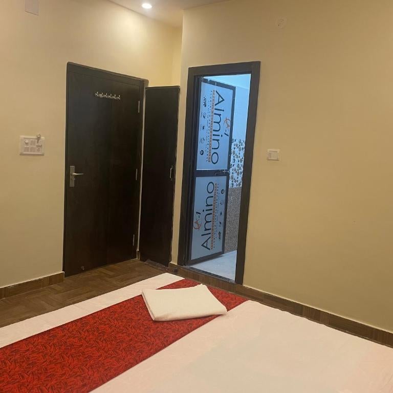 HOTEL DAYS INN