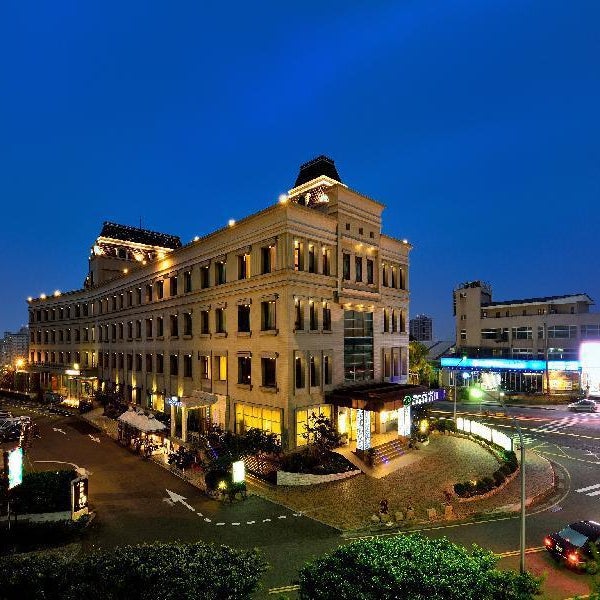 Taichung Shinkansen Grand Hotel