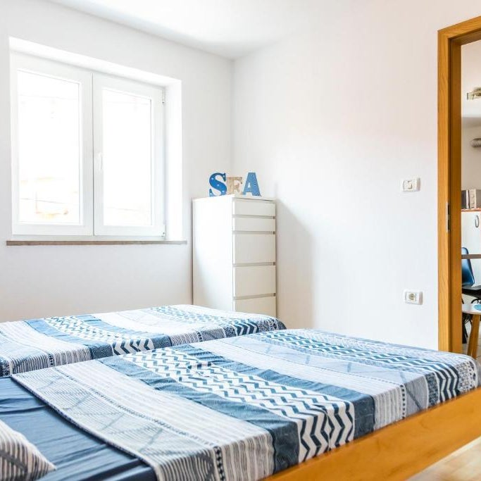 Sunny Old Town Apartment Thumbnail