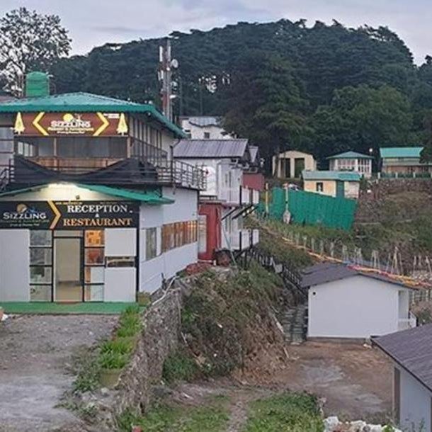 FabHotel Sizzling Resort & Adventure - Nr. Main Market