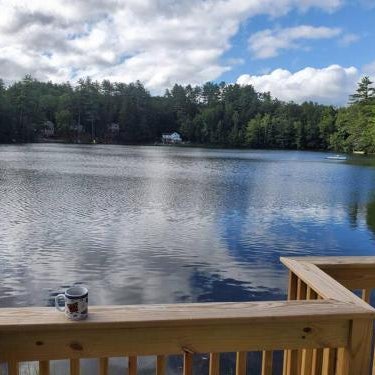 Tranquil 4br lakefront home with wrap around deck Thumbnail