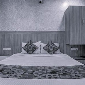 FabExpress Prakash Inn - Nr Mumbai International Airport Thumbnail