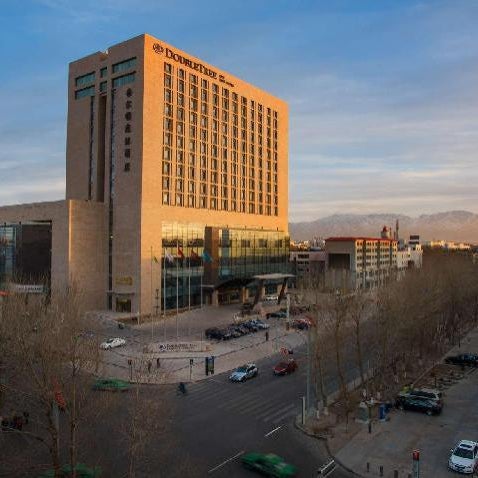 Doubletree By Hilton Qinghai Golmud