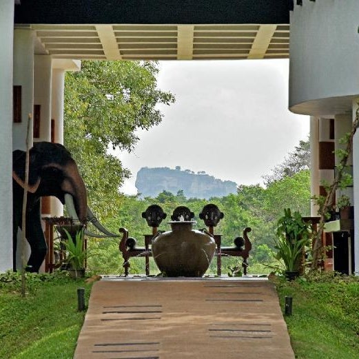 Ayugiri Ayurveda Wellness Resort Sigiriya 
