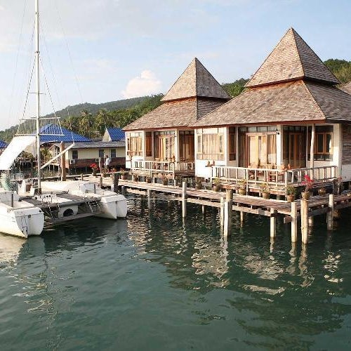 Salakphet Resort