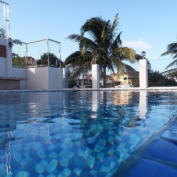 Lee Boutique Hotel Tagaytay Thumbnail