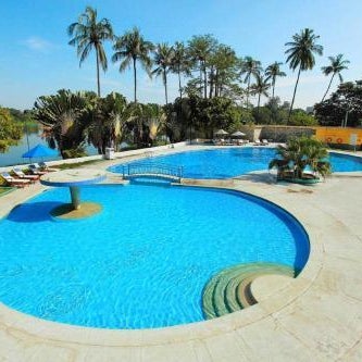 Inya Lake Hotel Yangon