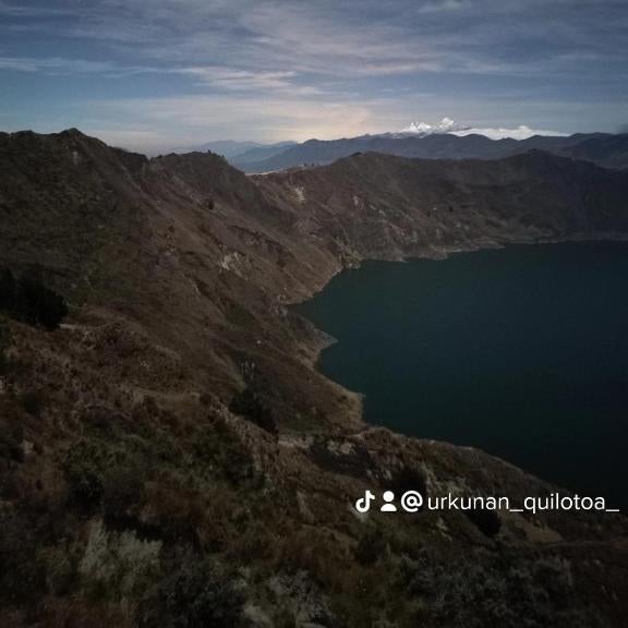Urku Ñan Quilotoa