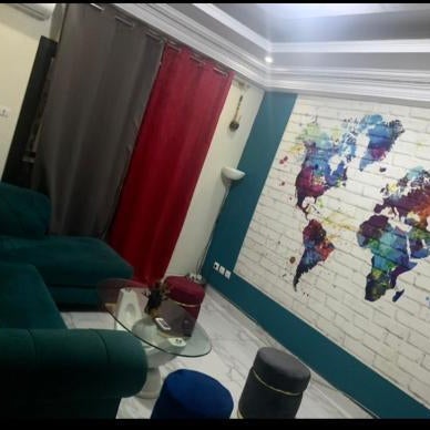 Appartement meublé sacré cœur 3 deux chambres salon