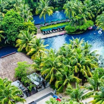 Pullman Oceanview Sanya Bay Resort & Spa