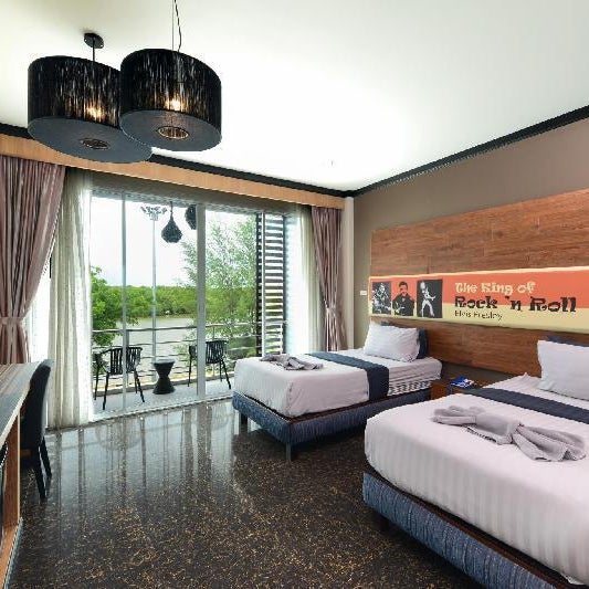 The River Scene Hotel Thumbnail