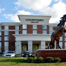 Courtyard by Marriott Youngstown Canfield Thumbnail
