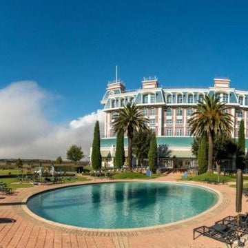 Graceland Hotel