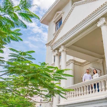 White Mansion Thumbnail