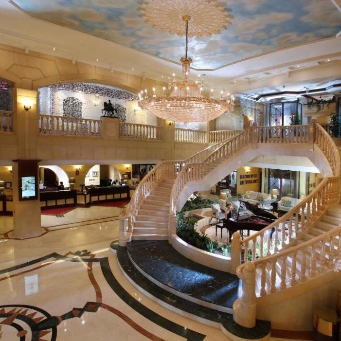 Knight Castle Hotel - Formerly known as Carlton Palace Hotel Thumbnail