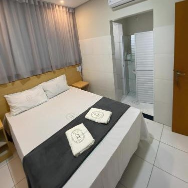 Hotel New House