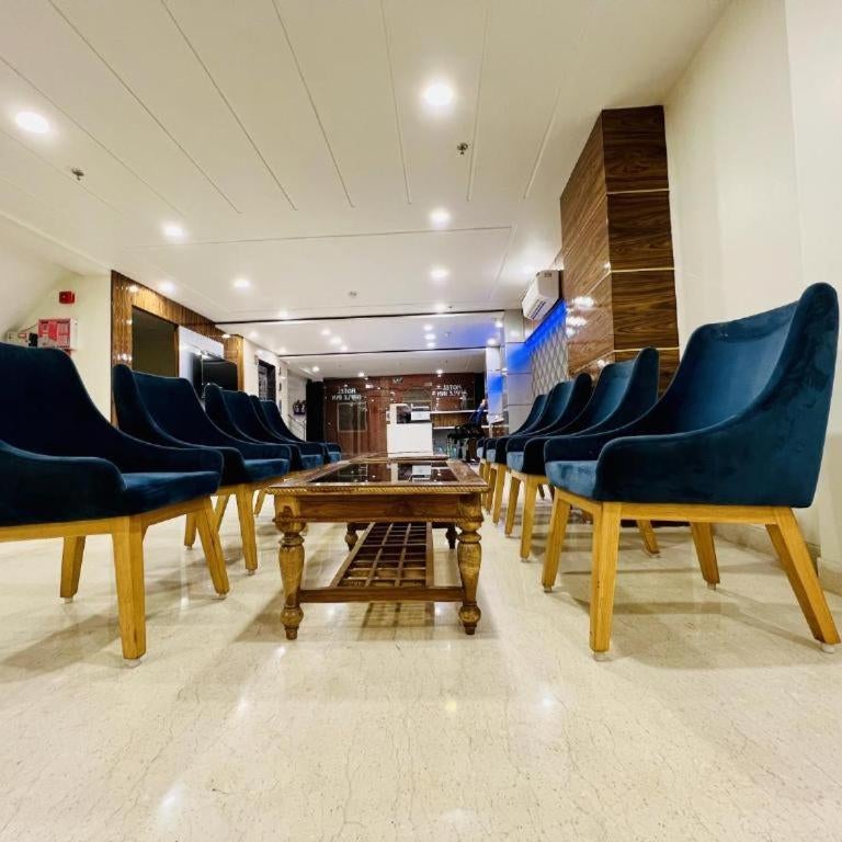 Hotel Apple Inn & Suites, New Delhi Thumbnail