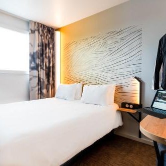 B&B HOTEL Versailles Rocquencourt
