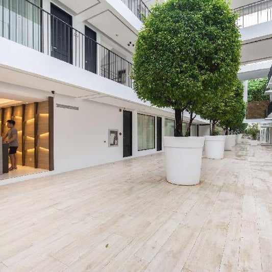 The Tides Hotel Thumbnail