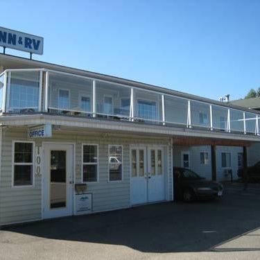 Fraser Bridge Inn