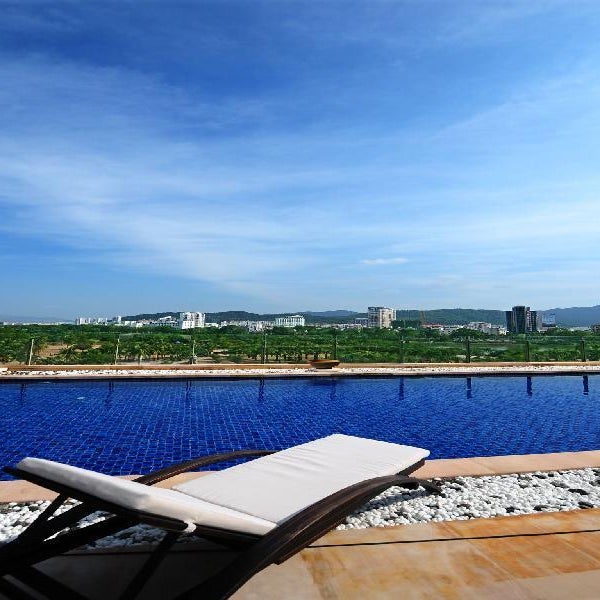 Le Parker International Hotel