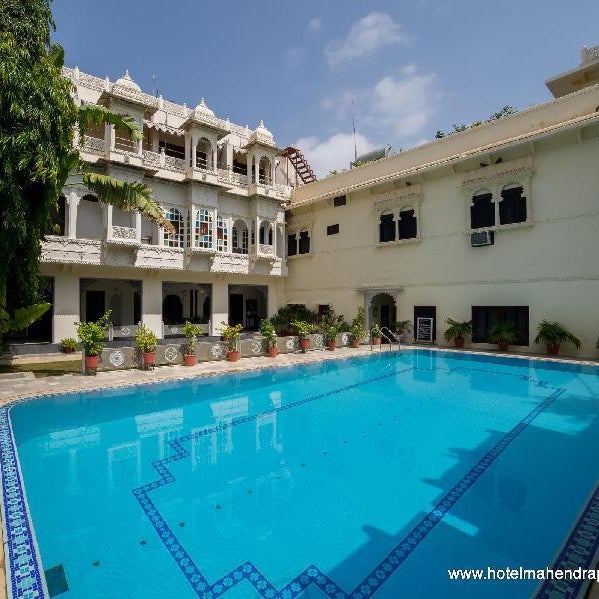 Hotel Mahendra Prakash