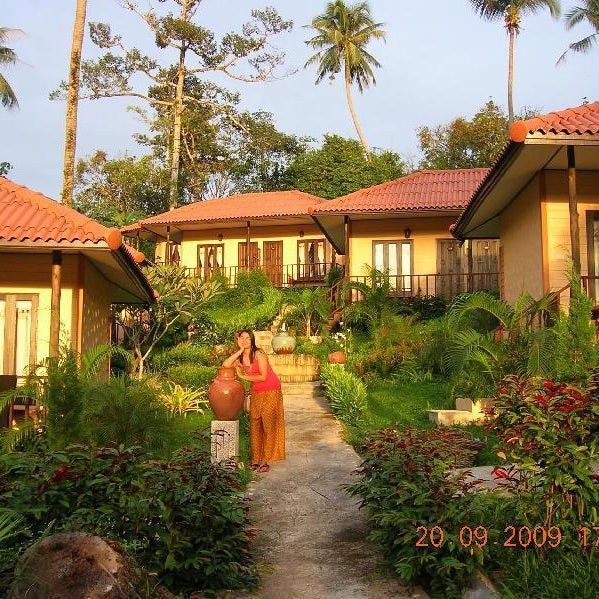 Paradise Bungalows