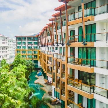 The Lunar Patong