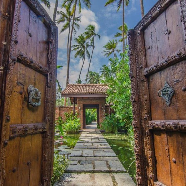 Reef Villa & Spa Thumbnail