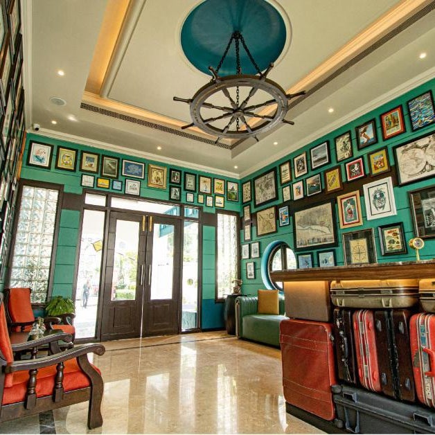 Polo Floatel Kolkata
