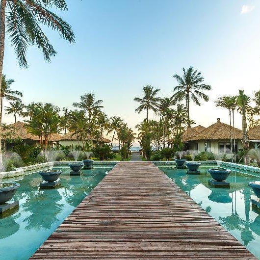 Nirwana Beach & Resort