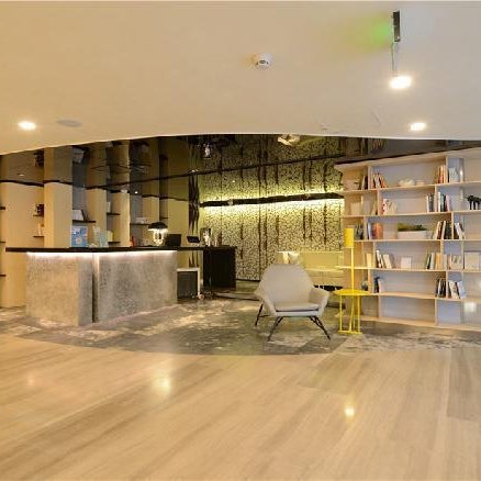 Atour Hotel Dalian Zhongshan Square
