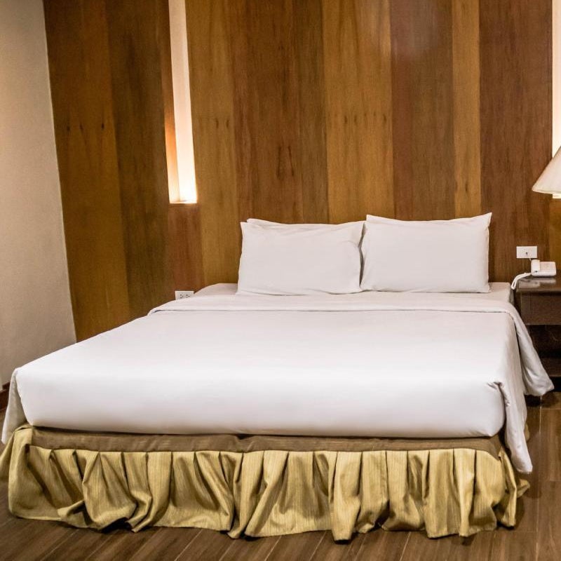 La Fiesta Hotel