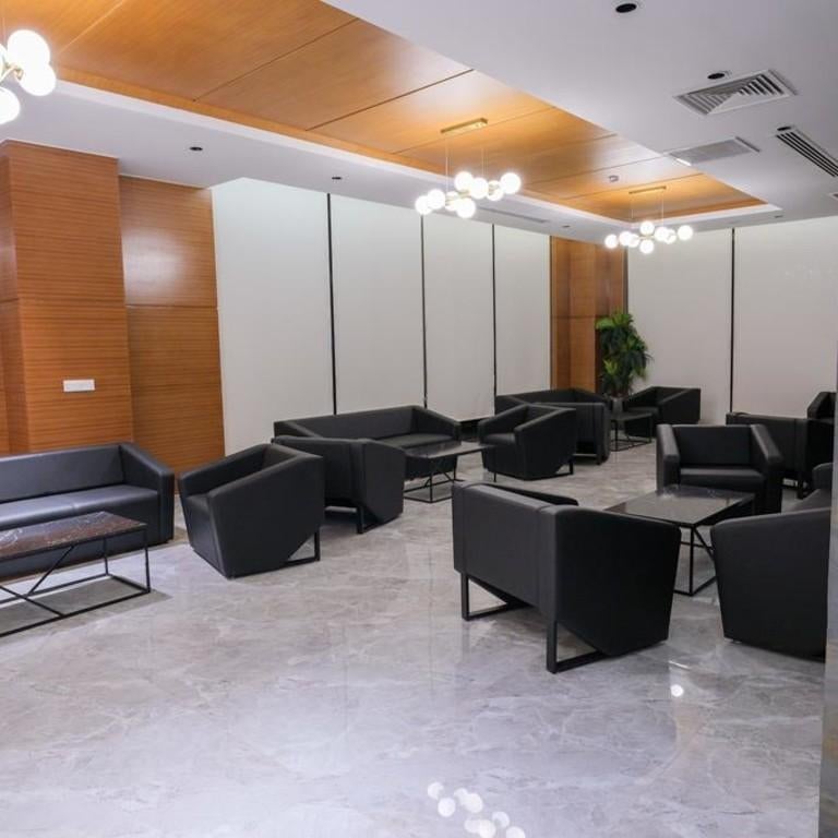 Ekor Elegance Hotel Thumbnail