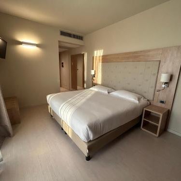 Tower Hotel Malpensa