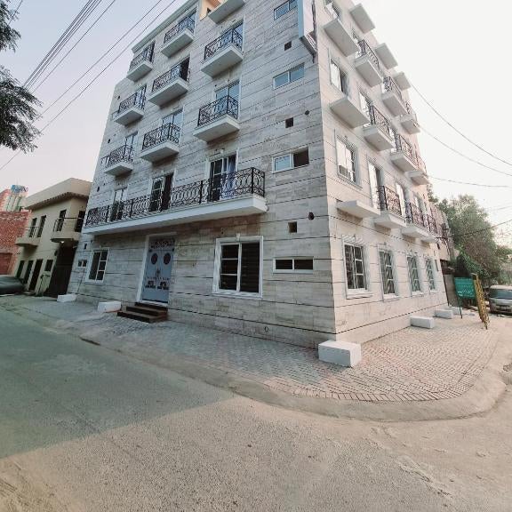 Hotel Grand Pakeeza Thumbnail
