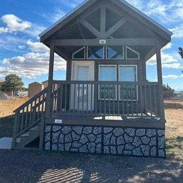 066 South Rim Grand Canyon Tiny Home Sleeps 8 Thumbnail