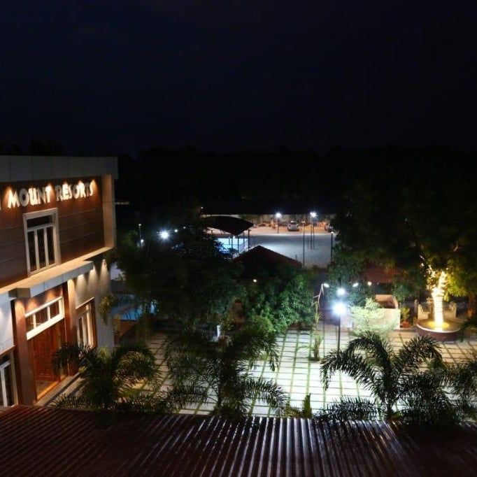 GREEN MOUNT RESORTS