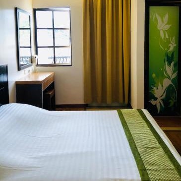 Hotel Chua Gin