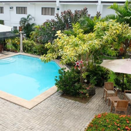 Red Knight Gardens Apartelle Thumbnail