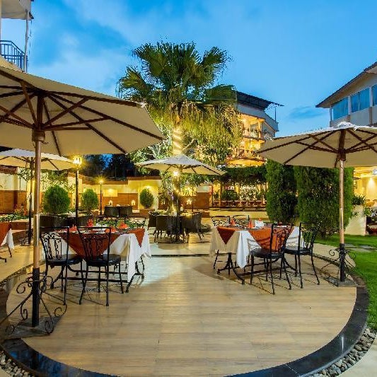 Hotel Moonlight Thumbnail