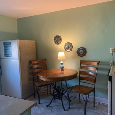 Beach Side Studio #3 apts Thumbnail
